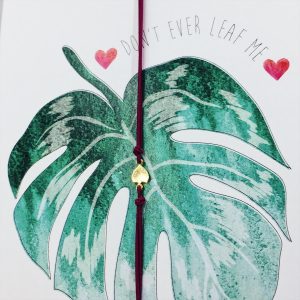 Elastisches Armband mit Herz auf Postkarte - Leaf